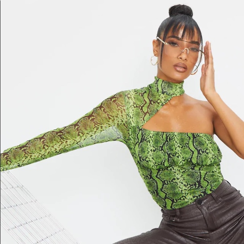 Pretty Little Thing One Shoulder Bodysuit